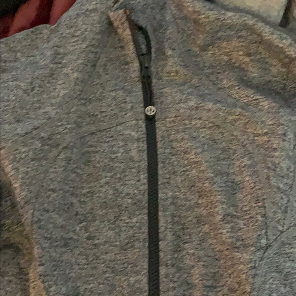 Lululemon gray jacket